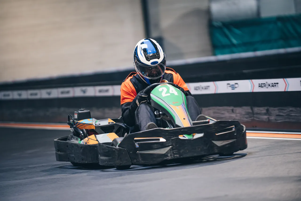 Karting chez Aerokart